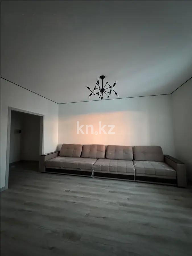 Продажа 1-комнатной квартиры, 37 м², ул. А-75, дом  2 в Астане