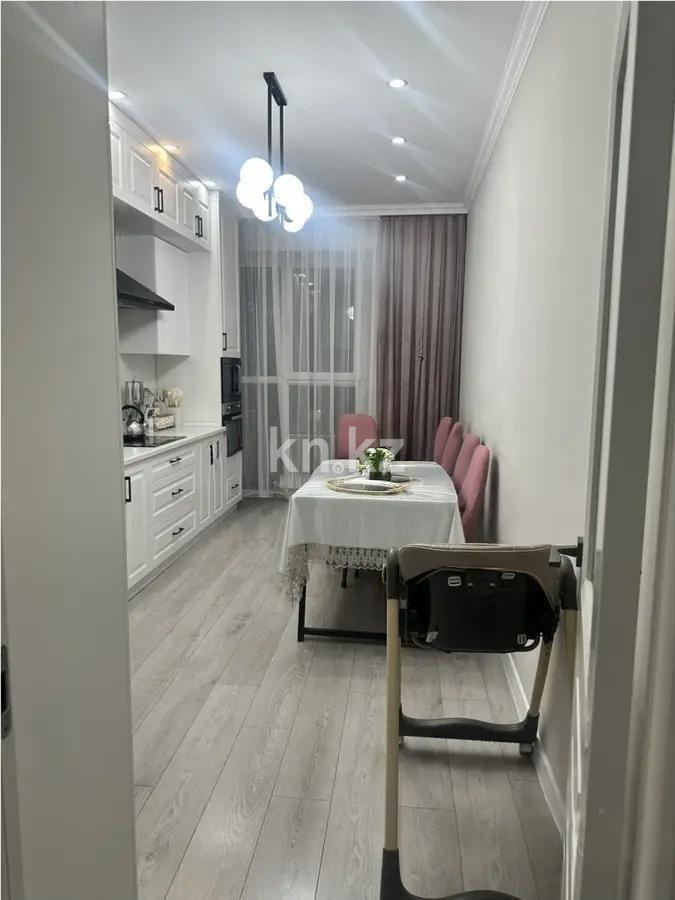 Продажа 3-комнатной квартиры, 105 м², ул. Торайгырова, дом  21/1 в Алматы - фото 4