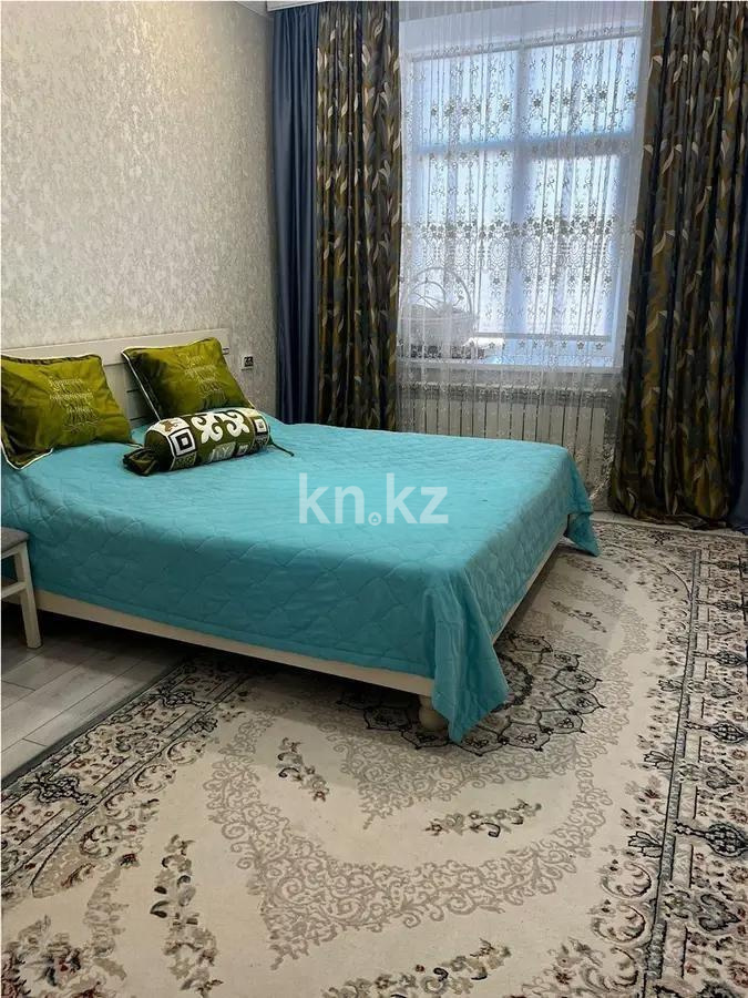 Продажа 3-комнатной квартиры, 95 м², мкр-н Степной-3, дом  1/4 в Караганде - фото 2