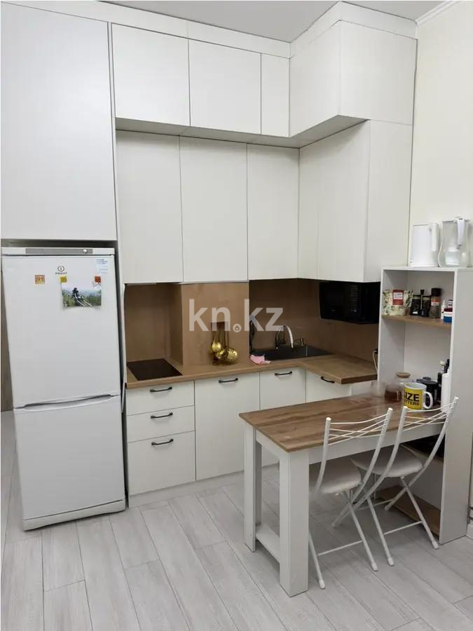 Продажа 2-комнатной квартиры, 38 м², ул. Нажимеденова, дом  10/4 в Астане - фото 3