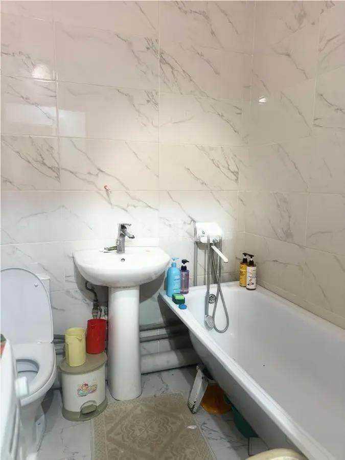 Продажа 1-комнатной квартиры, 39.6 м² в Алматы - фото 2