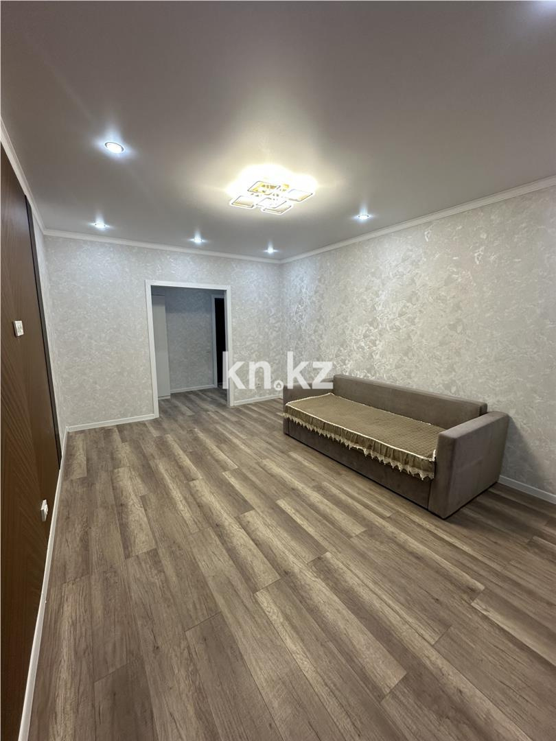 Продажа 2-комнатной квартиры, 64 м², ул. Академическая, дом  9/10 блок 2 в Караганде - фото 2