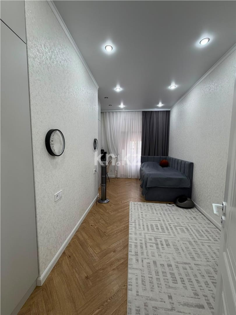 Продажа 4-комнатной квартиры, 100 м² в Караганде - фото 10