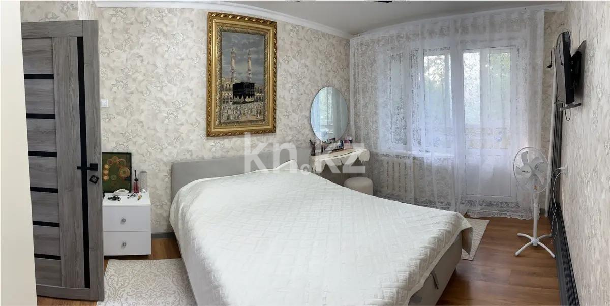 Продажа 3-комнатной квартиры, 57.8 м², мкр-н 8, дом  72А в Алматы - фото 3