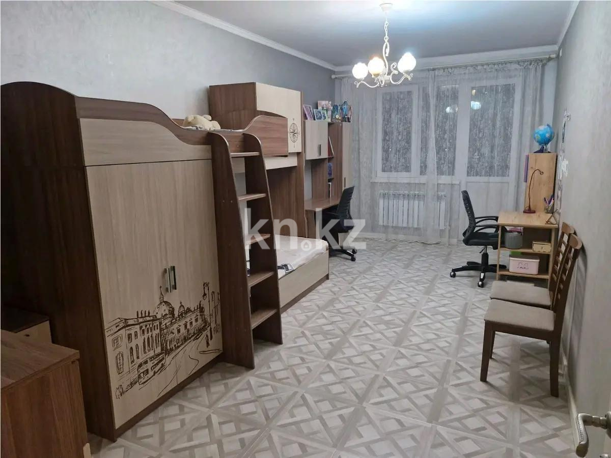 Продажа 2-комнатной квартиры, 60 м², ул. Садвакасова, дом  35 в Алматы