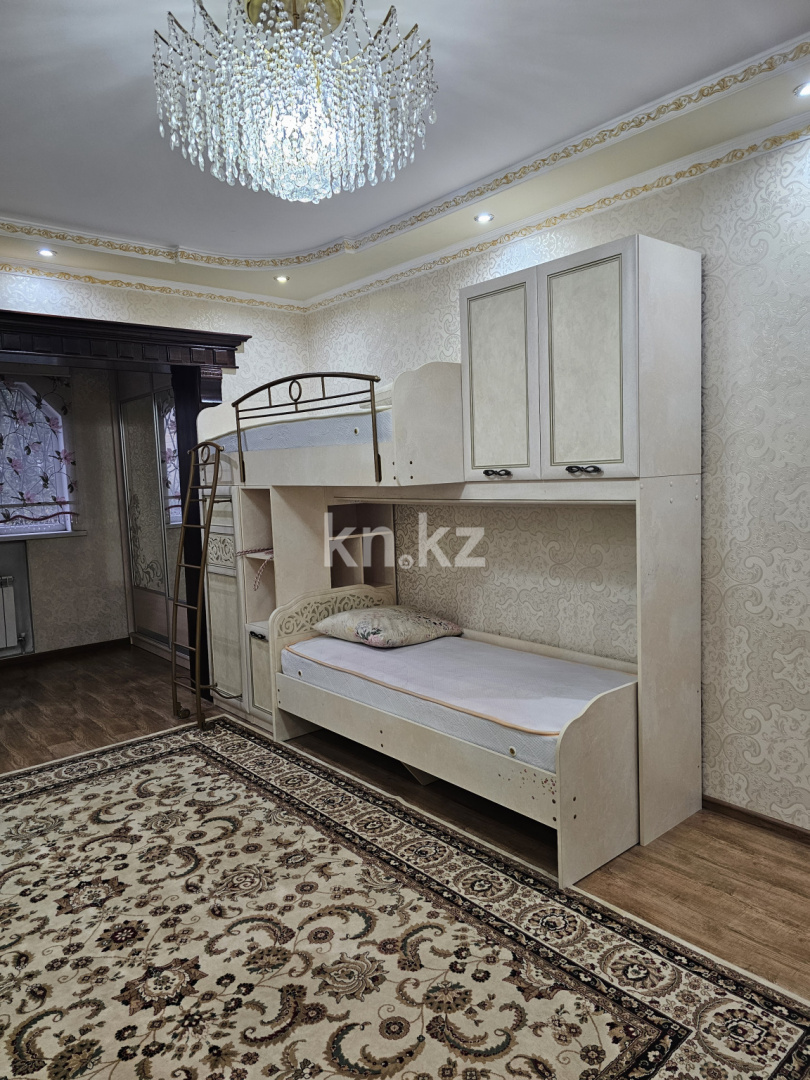 Аренда 4-комнатной квартиры посуточно, 152 м², ул. 8 Марта, дом  5а в Шымкенте - фото 9