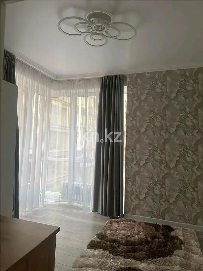Продажа 3-комнатной квартиры, 80 м², пр. Абая, дом  164 в Алматы - фото 2