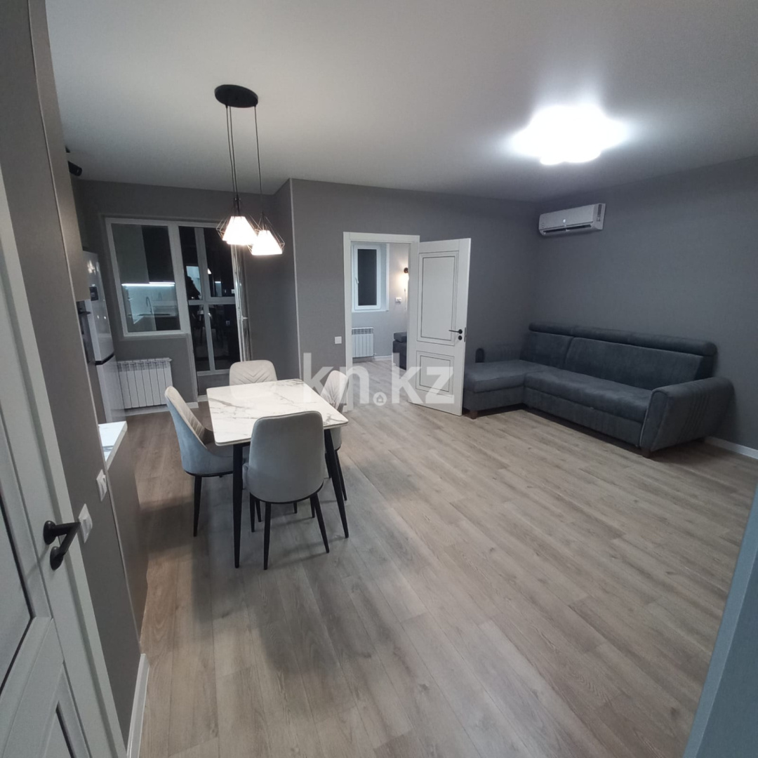 Продажа 2-комнатной квартиры, 43 м², ул. Муканова, дом  78/3 в Караганде - фото 8