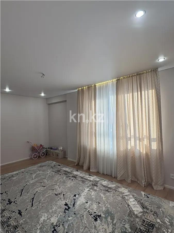 Продажа 2-комнатной квартиры, 65 м² в Алматы