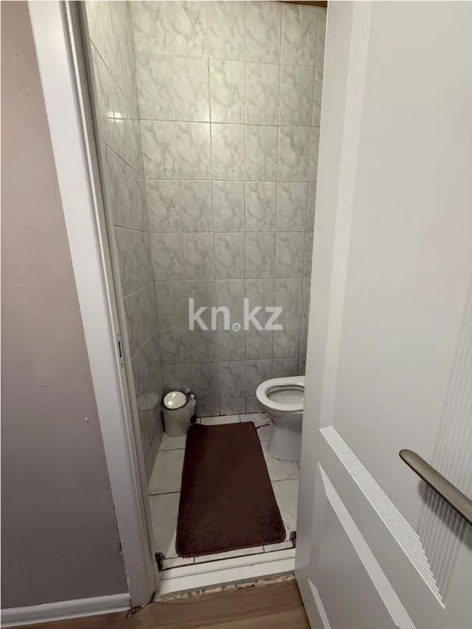 Продажа 3-комнатной квартиры, 65 м², ул. Кабанбай батыра, дом  240 в Алматы - фото 3