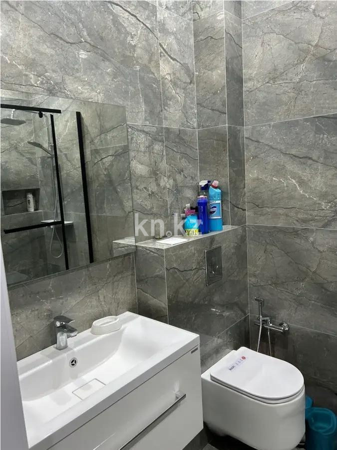 Продажа 2-комнатной квартиры, 65 м² в Астане - фото 4