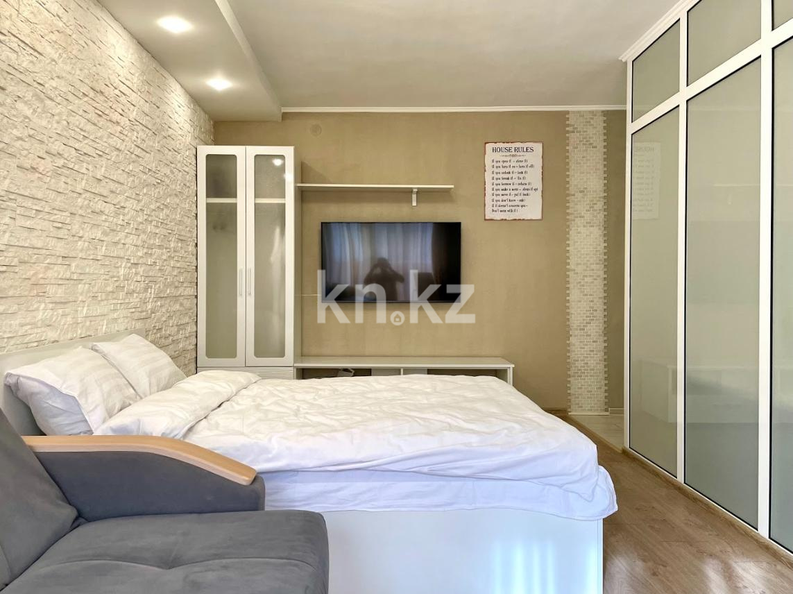 Аренда 1-комнатной квартиры посуточно, 1 м², ул. Букетова, дом  42 в Петропавловске