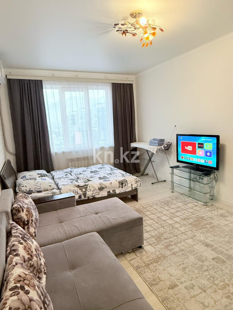 Аренда 1-комнатной квартиры посуточно, 40 м², ул. Абишева, дом  36 - пр. Райымбека в Алматы - фото 2
