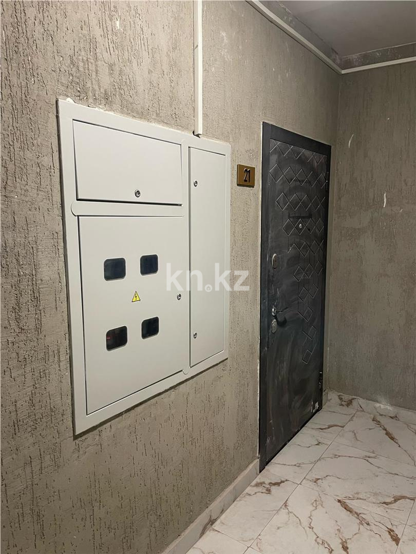 Продажа 1-комнатной квартиры, 52 м², ул. Анжерская в Караганде - фото 11