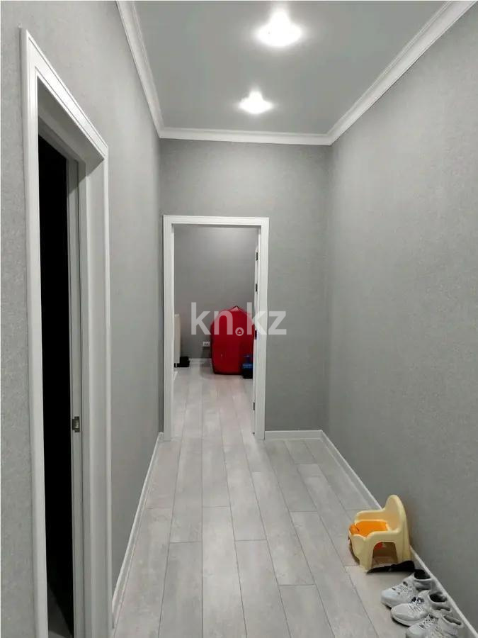 Продажа 2-комнатной квартиры, 63 м², ул. Муканова, дом  49/10 в Караганде - фото 5