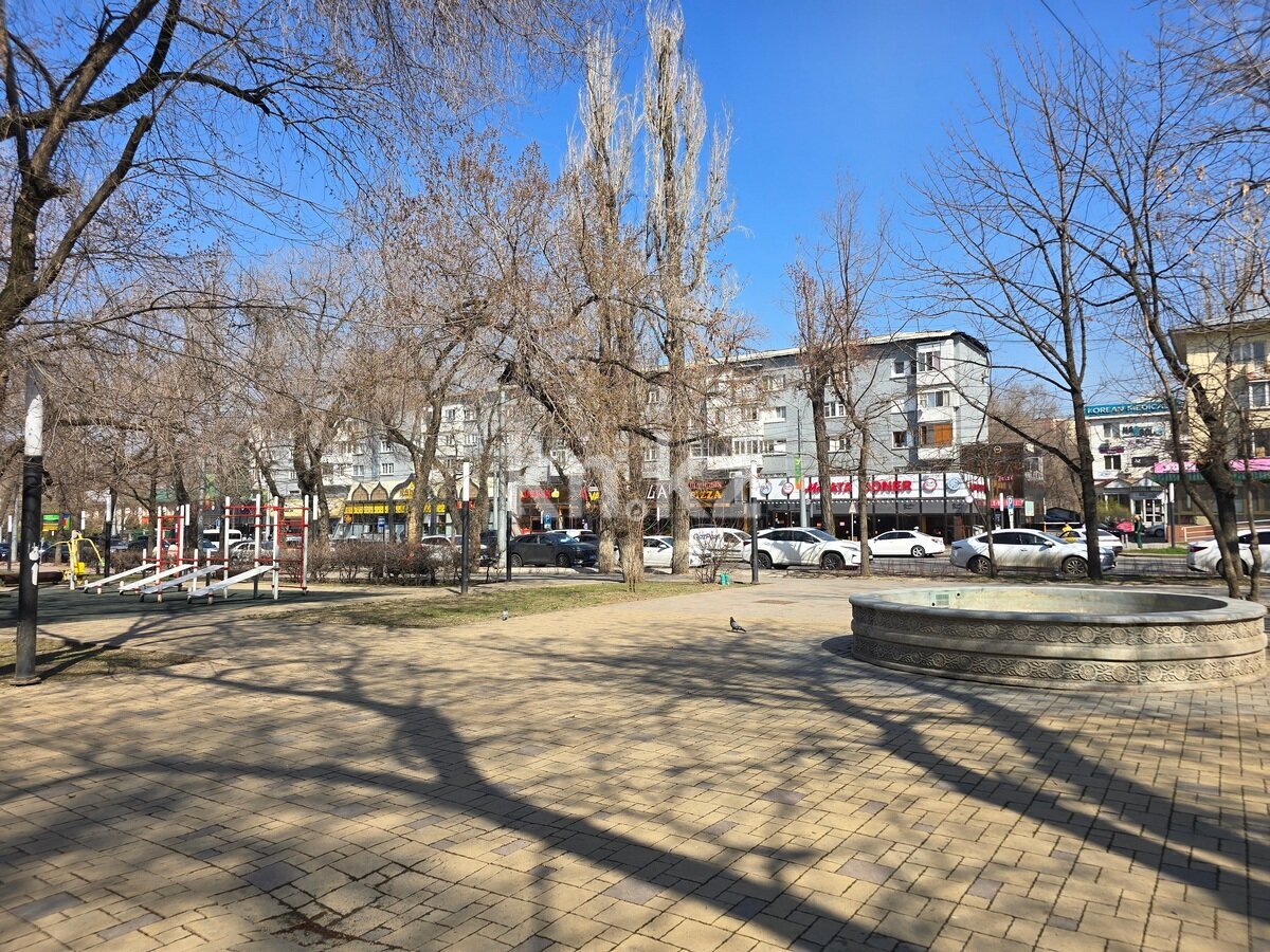 Продажа 2-комнатной квартиры, 54.3 м² в Алматы - фото 13