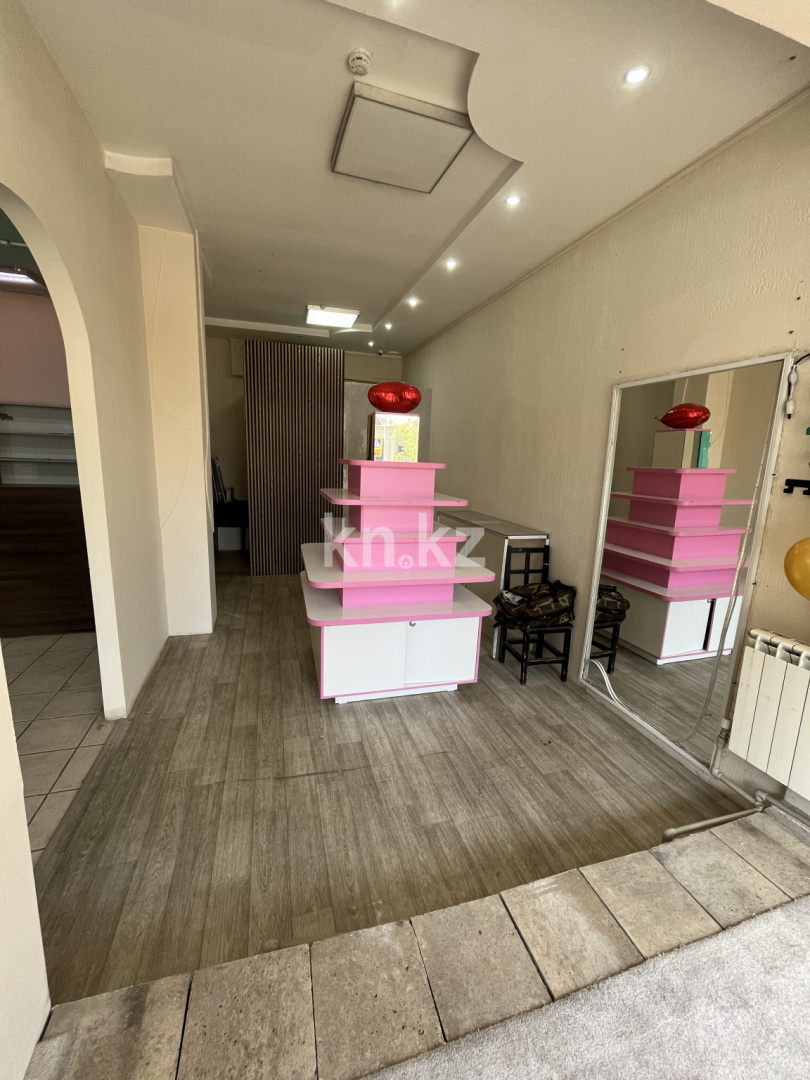 Аренда , ул. Розыбакиева, дом  17 - ул. Кабанбай батыра в Алматы