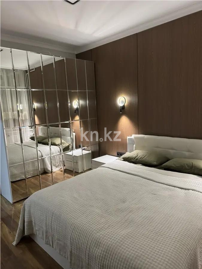 Продажа 3-комнатной квартиры, 74.3 м², пр. Абая, дом  204 в Алматы - фото 2