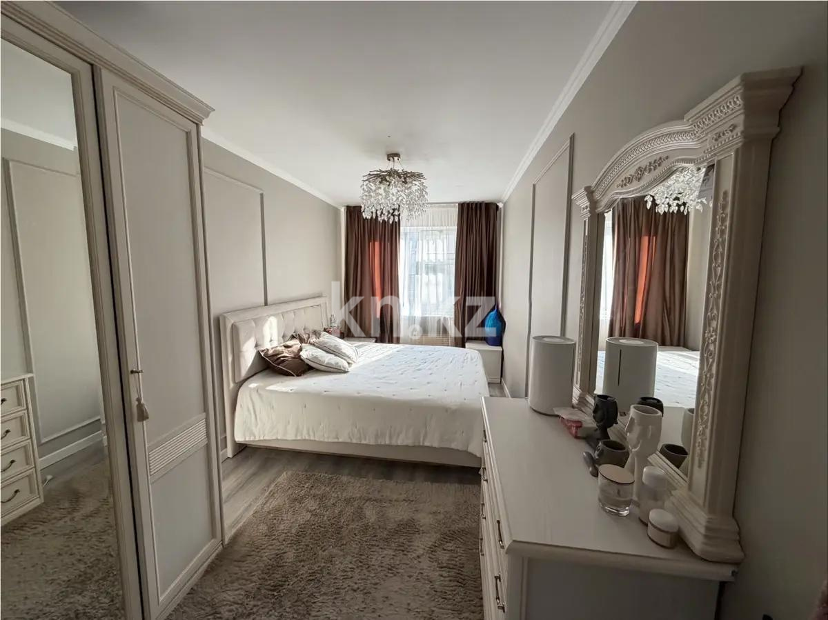 Продажа 3-комнатной квартиры, 60 м², ул. Ауэзова, дом  64/2 в Алматы - фото 2