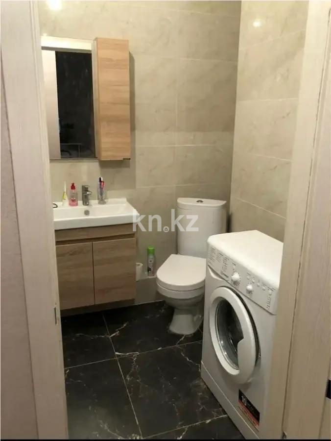 Продажа 1-комнатной квартиры, 38 м², пр. Аль-Фараби, дом  30 в Астане - фото 2