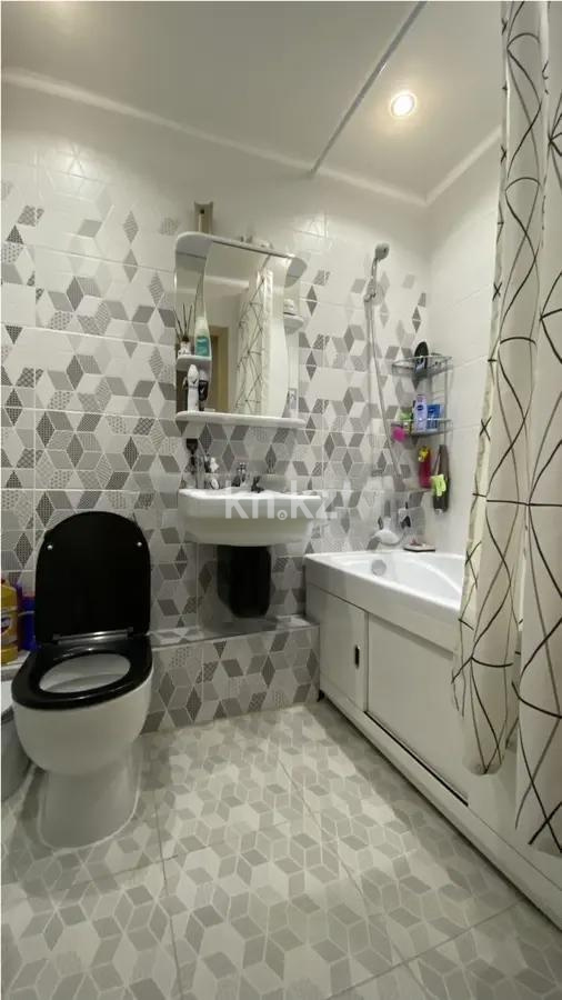 Продажа 3-комнатной квартиры, 77.1 м², ул. Азербаева, дом  6/4 в Астане - фото 5