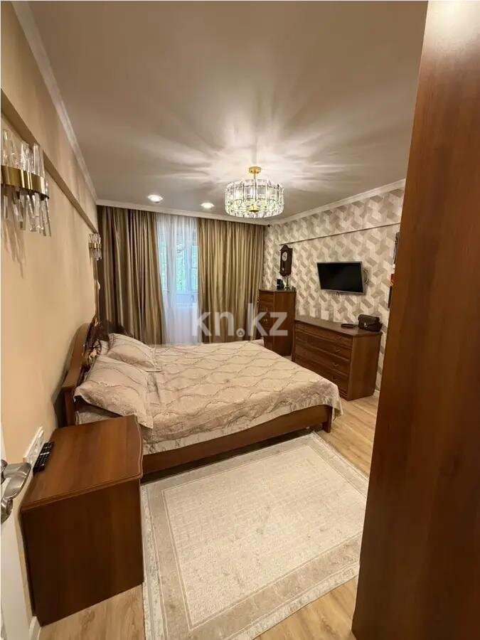 Продажа 4-комнатной квартиры, 95 м² в Алматы - фото 3