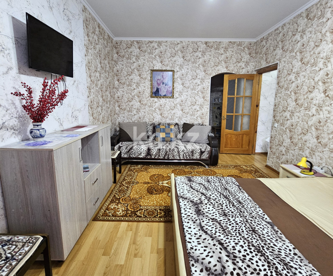 Аренда 1-комнатной квартиры посуточно, 42 м² в Алматы - фото 4