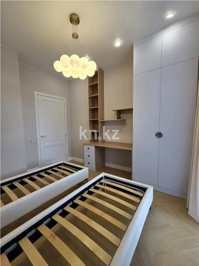 Продажа 3-комнатной квартиры, 59 м², ул. Сыганак, дом  4 стр в Астане - фото 5