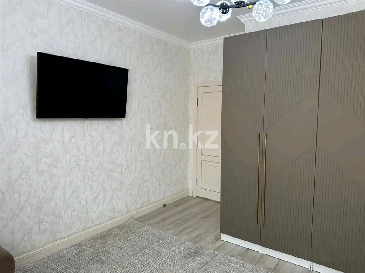 Продажа 4-комнатной квартиры, 114 м², ул. Муканова, дом  49/10 в Караганде - фото 2