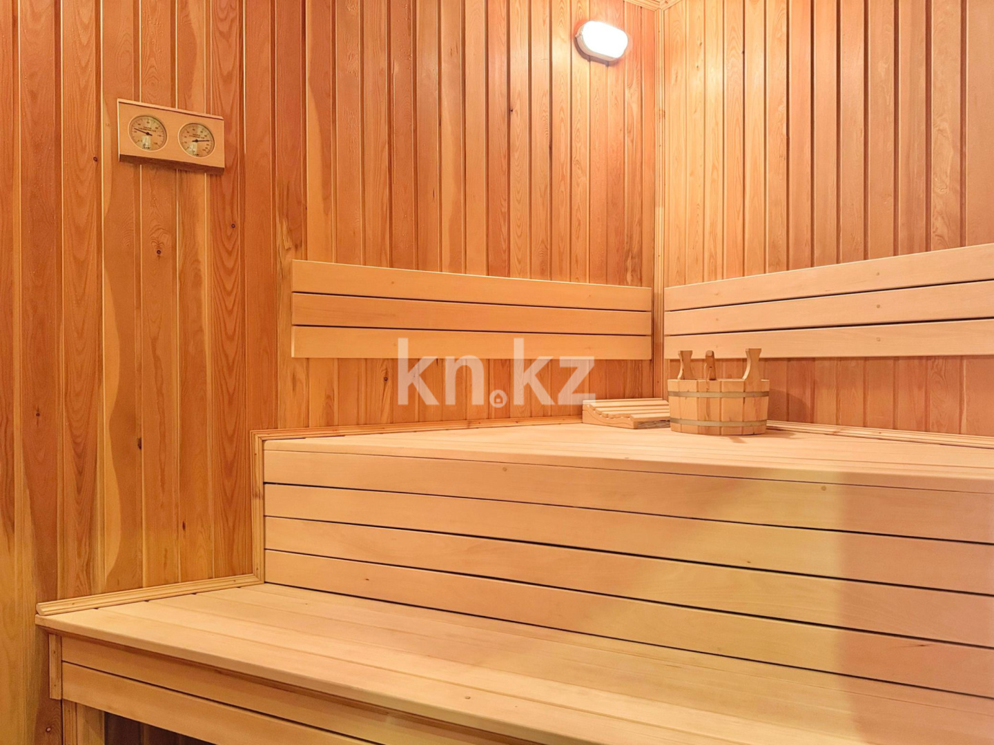 Продажа 4-комнатного дома, 130 м², ул. Зеленая, дом  2 в Алматы - фото 2