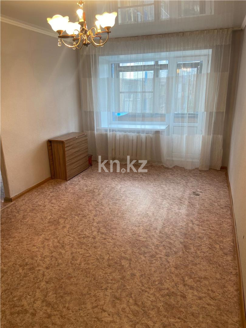 Продажа 3-комнатной квартиры, 55 м², 12 мкр. в Караганде