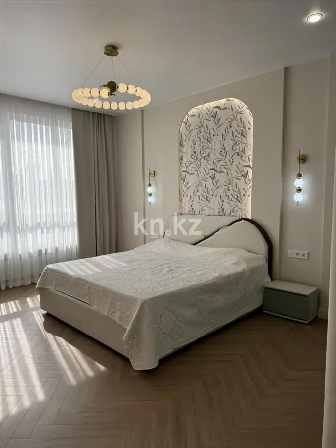 Продажа 3-комнатной квартиры, 77 м², ул. Утеген батыра, дом  11в в Алматы - фото 2