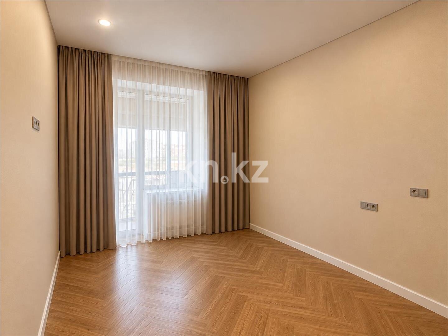 Продажа 3-комнатной квартиры, 100 м² в Караганде - фото 3
