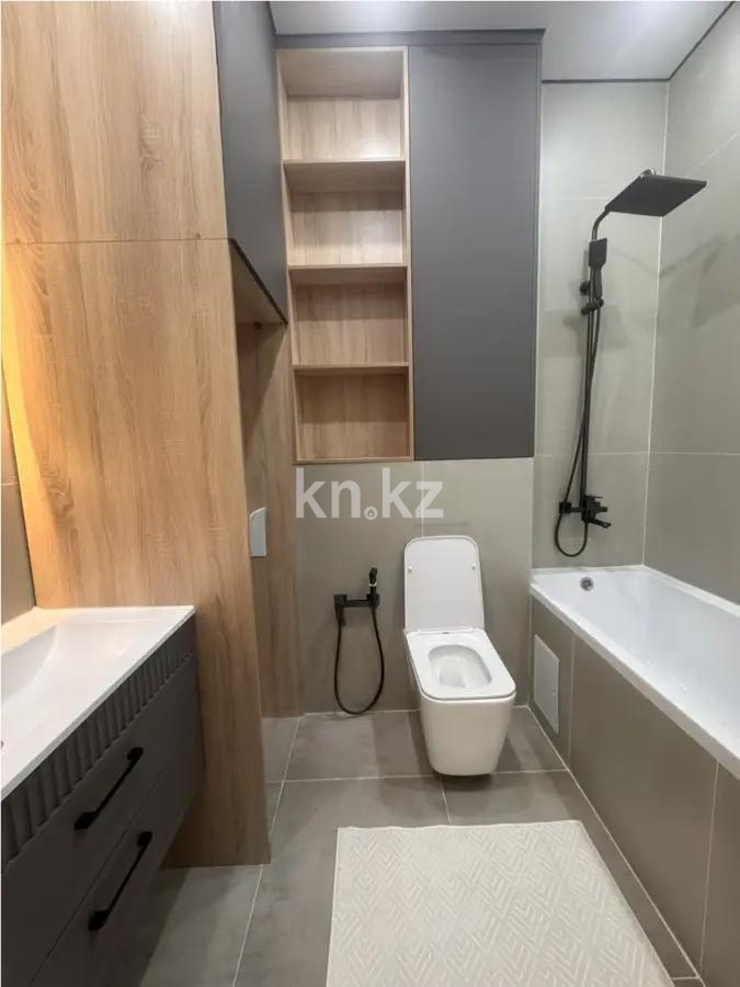 Продажа 3-комнатной квартиры, 70 м², ул. Е-15, дом  13/1 в Астане - фото 7