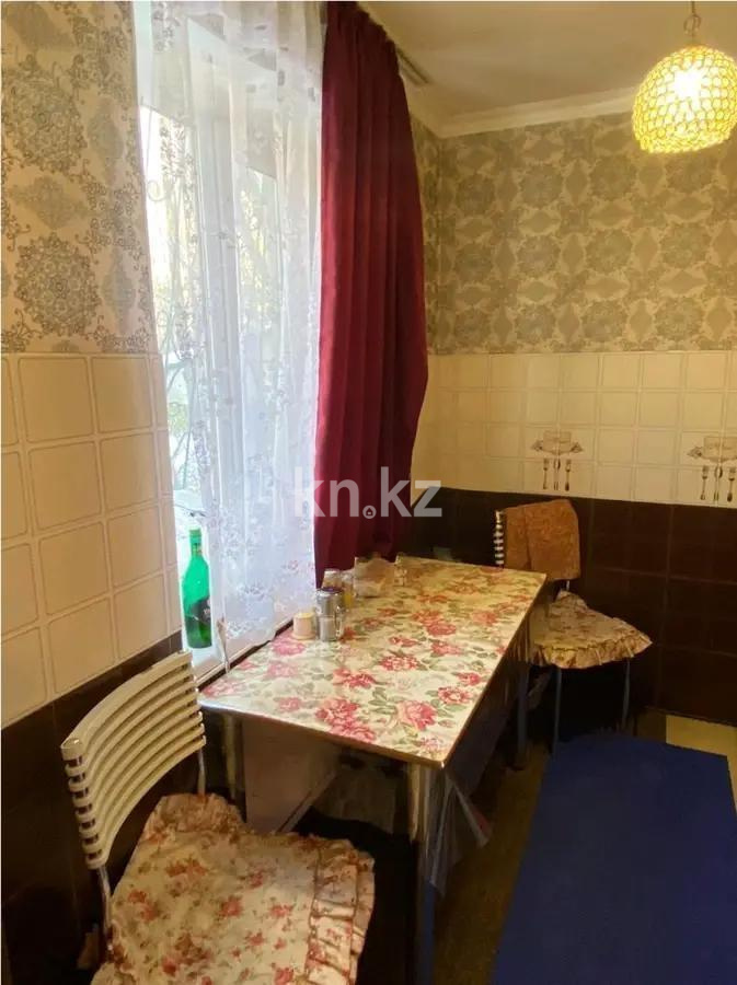 Продажа 3-комнатной квартиры, 58 м², ул. Айтеке би, дом  151 в Алматы - фото 4