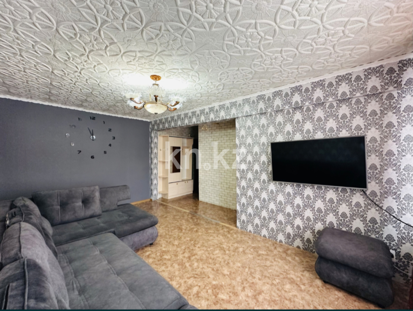 Продажа 3-комнатной квартиры, 57 м² в Шахтинске - фото 2