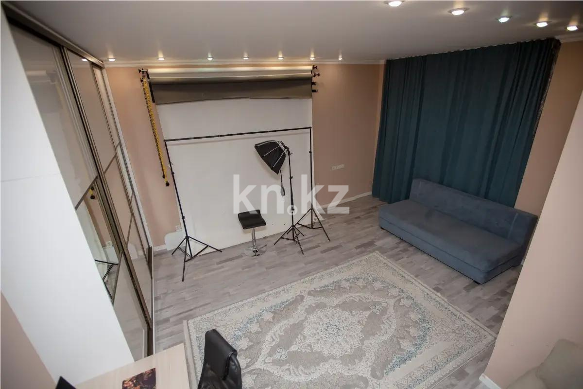 Продажа 4-комнатной квартиры, 130 м² в Алматы - фото 3