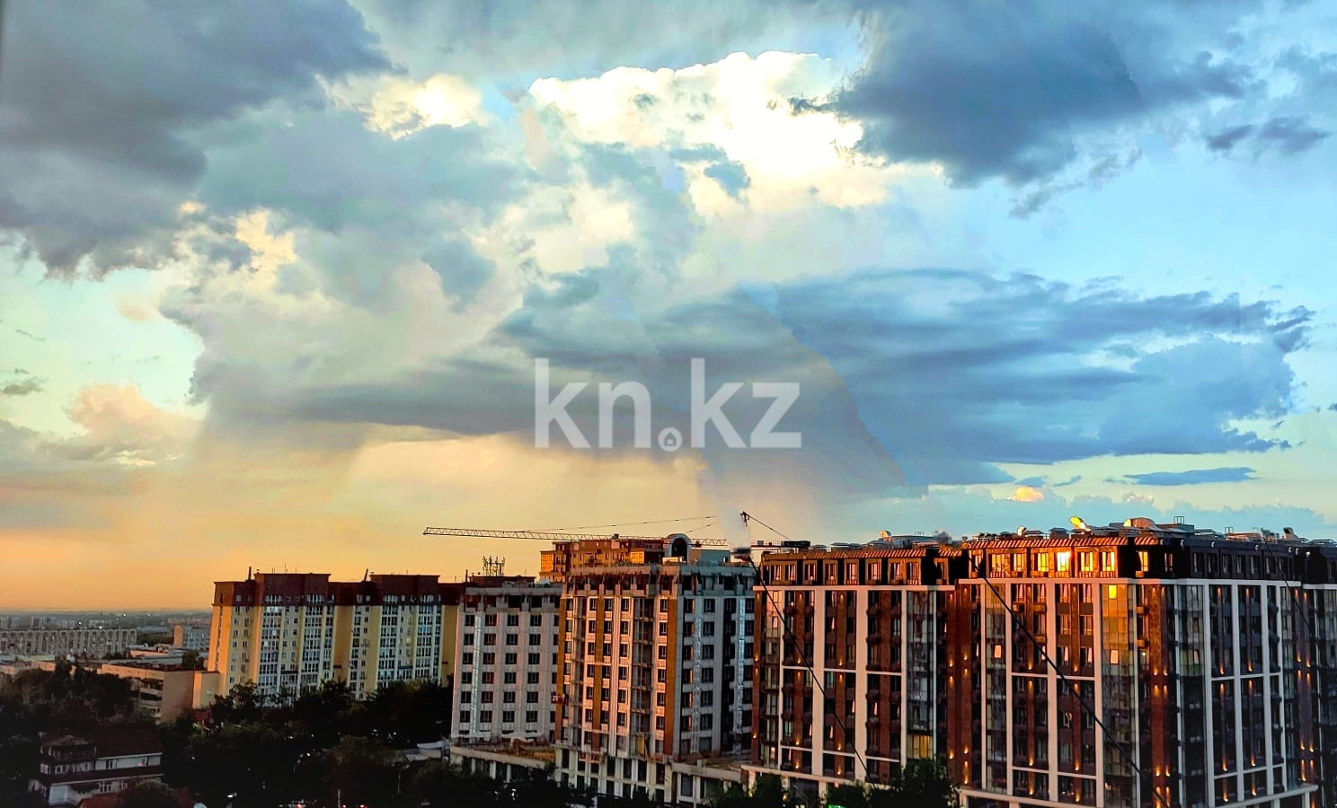 Продажа 1-комнатной квартиры, 37 м² в Алматы