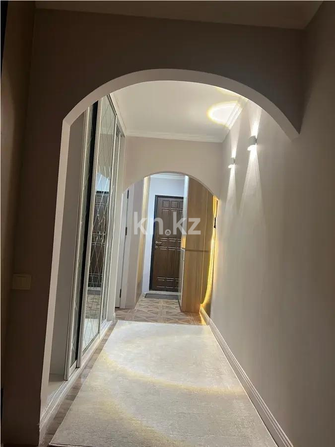 Продажа 3-комнатной квартиры, 60 м², мкр-н Орбита-2, дом  17 в Алматы - фото 8