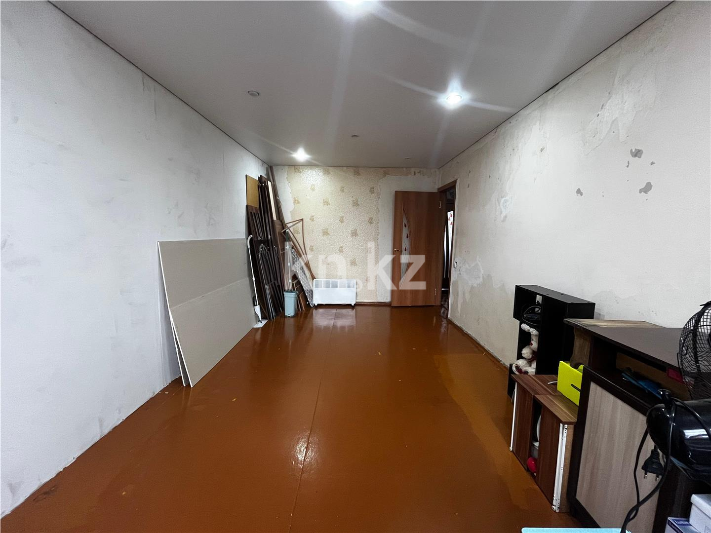 Продажа 3-комнатной квартиры, 62 м², 13-й мкр. в Караганде - фото 2