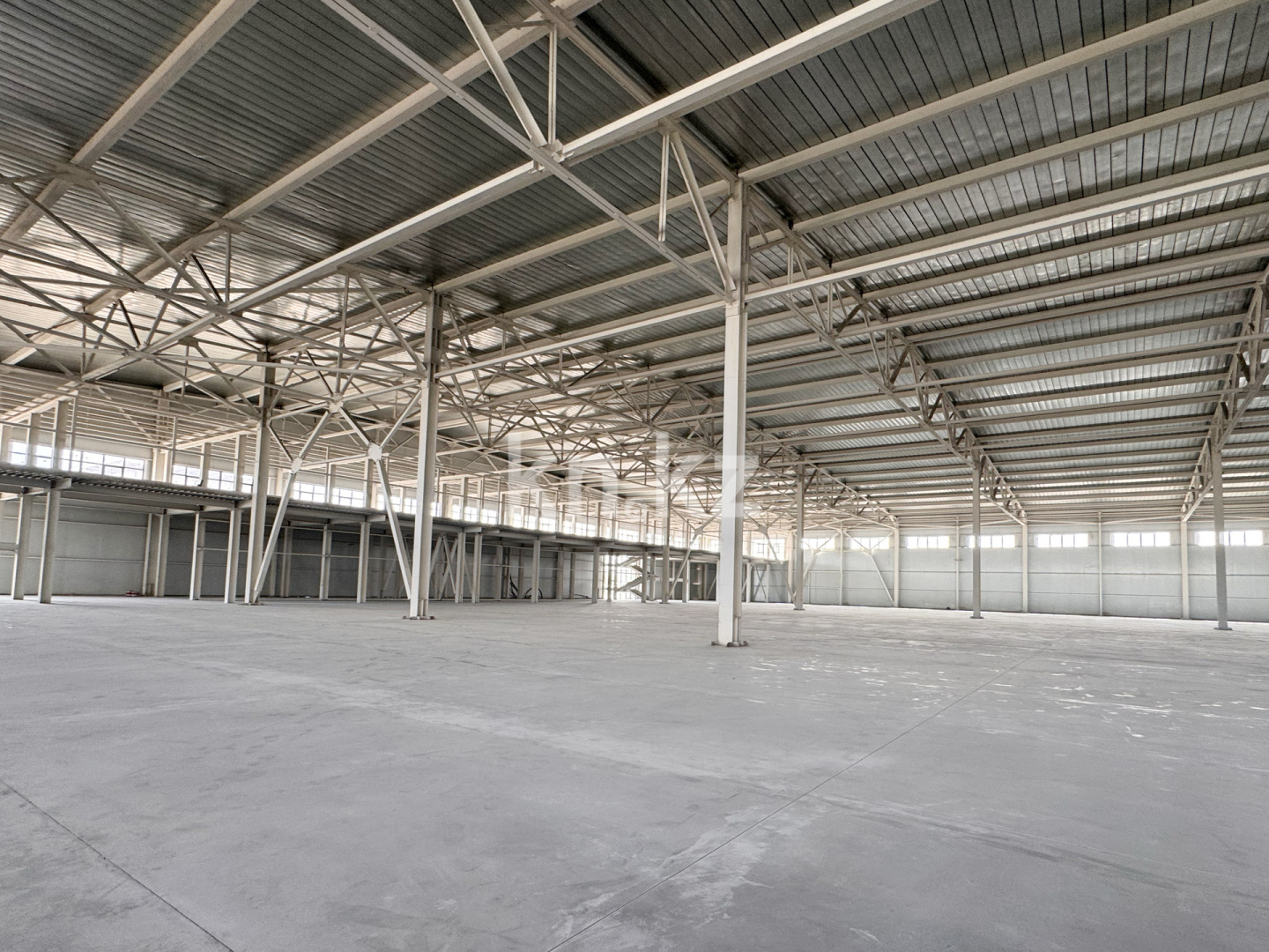 Аренда , 15000 м², ул. Султан Бейбарыса, дом  1 в Алматы - фото 4