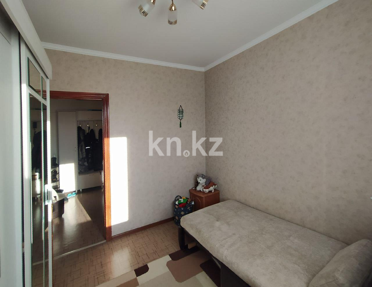 Продажа 3-комнатной квартиры, 64 м², мкр-н Гульдер-1 в Караганде - фото 6