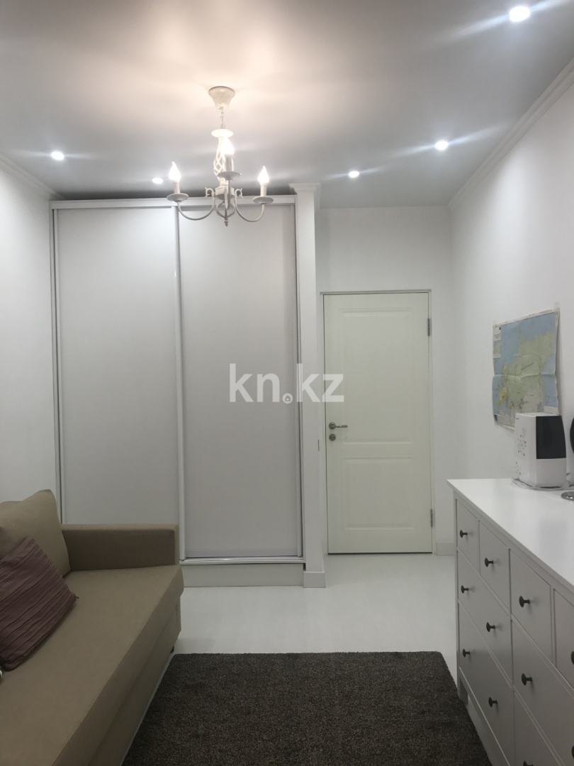 Продажа 2-комнатной квартиры, 45 м², пр. Достык, дом  138 в Алматы - фото 6