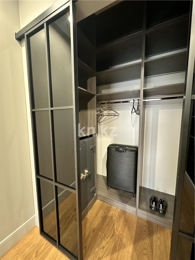 Продажа 4-комнатной квартиры, 105 м², мкр-н Степной-3 в Караганде - фото 12