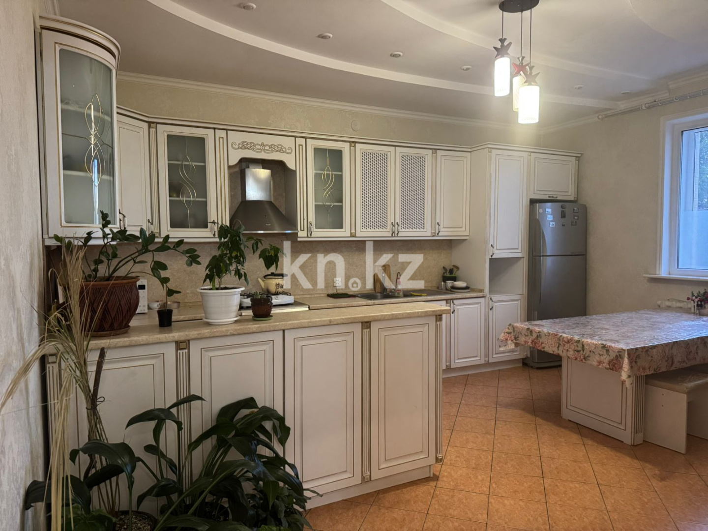 Продажа 4-комнатного дома, 321 м², ул. Кунгей в Караганде - фото 3