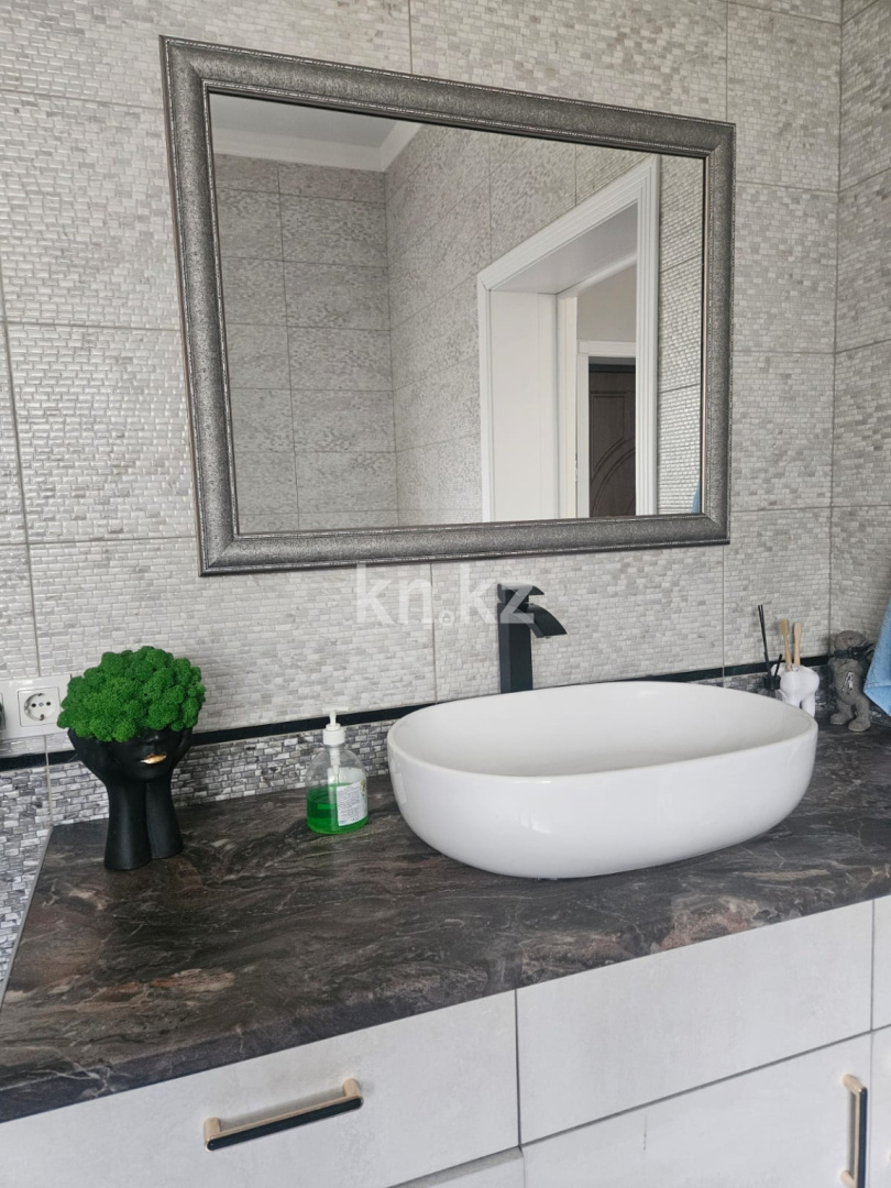 Продажа 7-комнатного дома, 400 м² в Алматы - фото 9