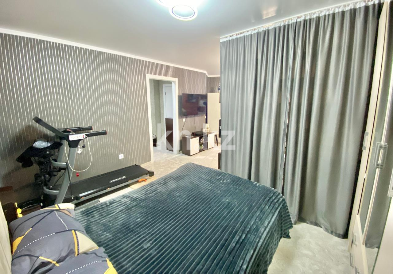 Продажа 1-комнатной квартиры, 42 м², ул. Ашимова, дом  26 в Караганде - фото 5