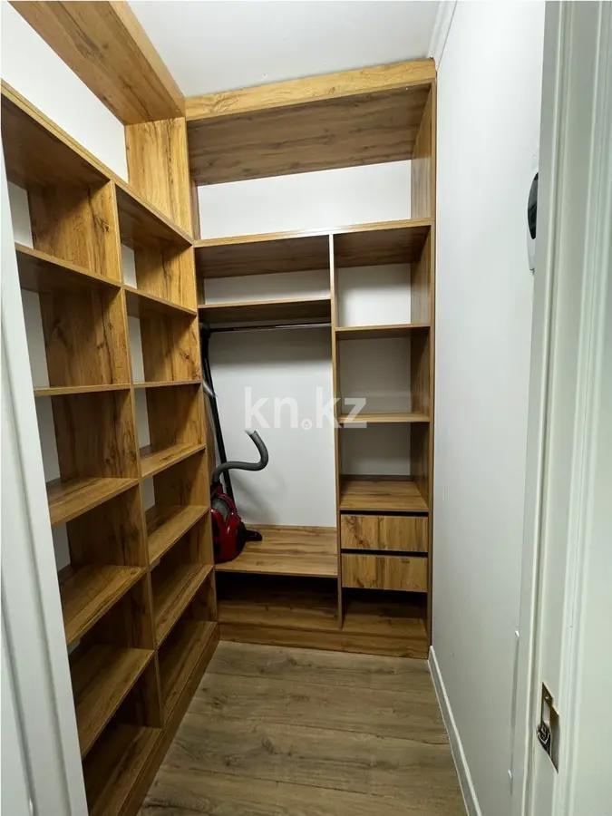 Продажа 1-комнатной квартиры, 40 м², ул. Хусейна бен Талала, дом  41 в Астане - фото 6