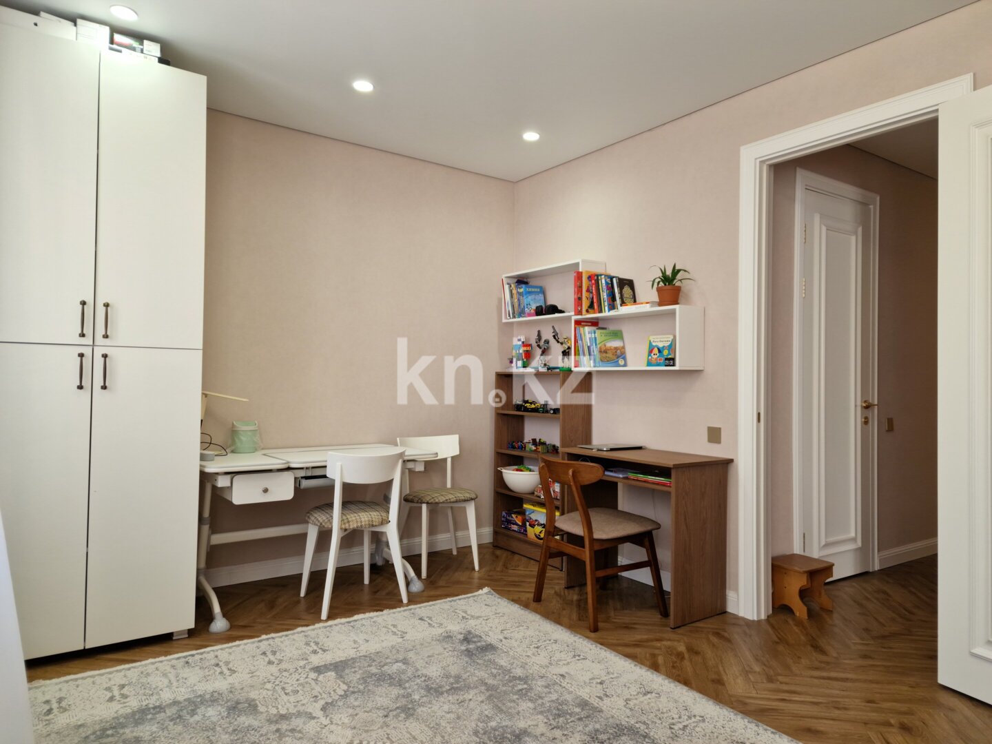 Продажа 3-комнатной квартиры, 73.7 м² в Астане - фото 16