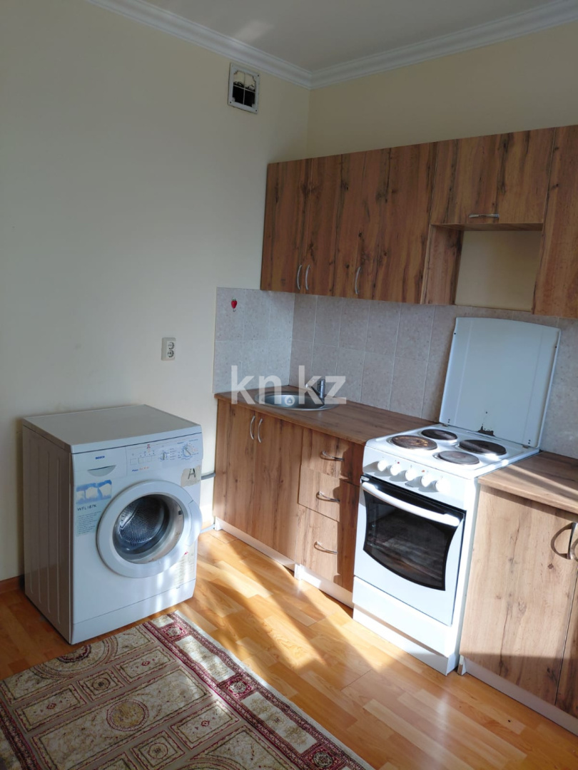 Аренда 1-комнатной квартиры, 45 м² в Астане